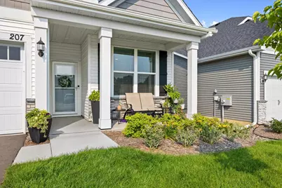 207 Liberty Heights Drive, Chaska, MN 55318 - Photo 2