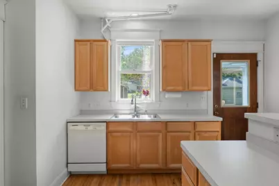 836 Iglehart Avenue, Saint Paul, MN 55104 - Photo 18