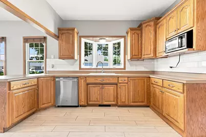202 1st Avenue SW, Dilworth, MN 56529 - Photo 8