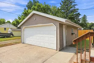 202 1st Ave SW, Dilworth, MN 56529 - Photo 32