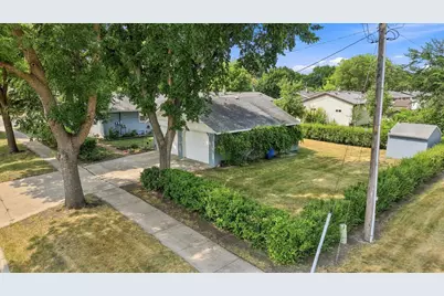 1914 15th Street S, Moorhead, MN 56560 - Photo 34