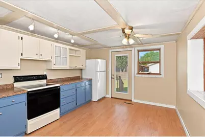 2009 Washington Avenue, Superior, WI 54880 - Photo 6