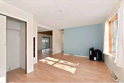 2009 Washington Avenue, Superior, WI 54880 - Photo 2