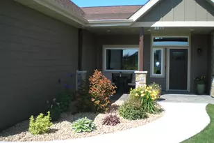 626 Lake Forest Cir, Detroit Lakes, MN 56501 - Photo 4
