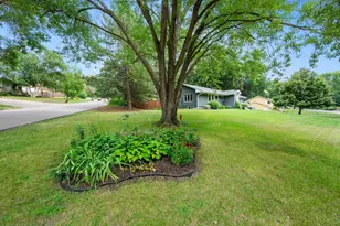 16409 Norwood Ln, Minnetonka, MN 55345 - Photo 14