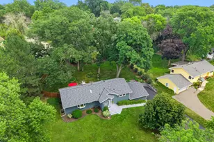 16409 Norwood Ln, Minnetonka, MN 55345 - Photo 6