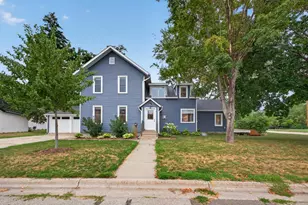 809 S Prairie St, Lake City, MN 55041 - Photo 1