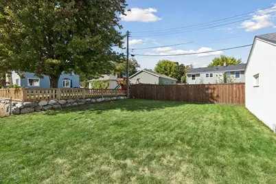 2047 Morgan Avenue, Saint Paul, MN 55116 - Photo 40