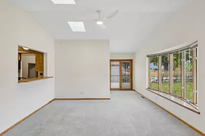 2047 Morgan Avenue, Saint Paul, MN 55116 - Photo 8