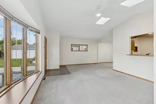 2047 Morgan Ave, Saint Paul, MN 55116 - Photo 12