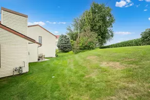 2831 26th St NW, Rochester, MN 55901 - Photo 20