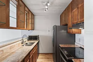 433 S 7th St, Minneapolis, MN 55415 - Photo 8