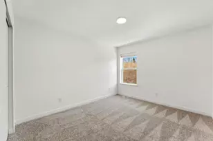 226 HUNTINGTON DR, Waconia, MN 55387 - Photo 12