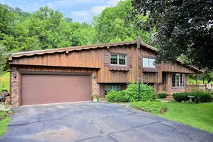 118 S Church St, Peterson, MN 55962 - Photo 26