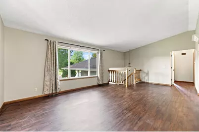 7470 Upper 26th Street, Oakdale, MN 55128 - Photo 12
