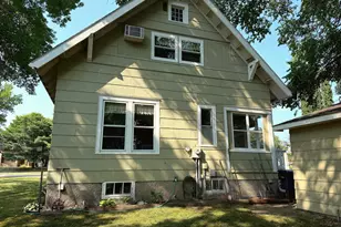 421 W Vernon Ave, Fergus Falls, MN 56537 - Photo 50
