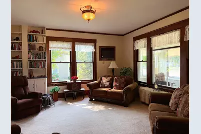 421 W Vernon Avenue, Fergus Falls, MN 56537 - Photo 4