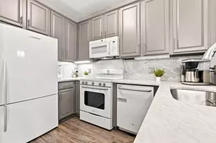 645 N 1st St, Minneapolis, MN 55401 - Photo 8