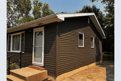 706 20th Street N, Moorhead, MN 56560 - Photo 2