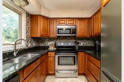 2509 W 140th Street, Burnsville, MN 55337 - Photo 10