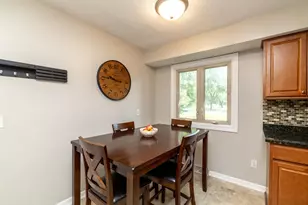 2509 W 140th St, Burnsville, MN 55337 - Photo 8