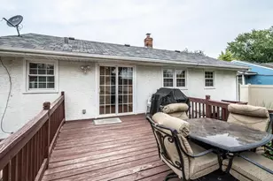 214 Poplar St E, South Saint Paul, MN 55075 - Photo 6
