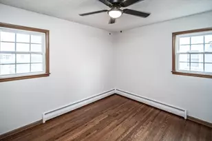 214 Poplar St E, South Saint Paul, MN 55075 - Photo 20