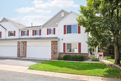 10881 Oak Grove Circle #B, Woodbury, MN 55129 - Photo 1
