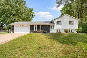 5531 128th St W, Apple Valley, MN 55124 - Photo 2
