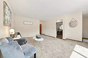 1893 Hwy 96 E, White Bear Lake, MN 55110 - Photo 10