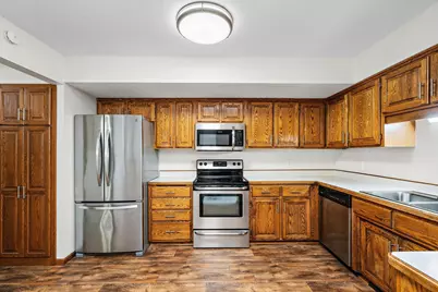 8824 Montegue Terrace N, Brooklyn Park, MN 55443 - Photo 10
