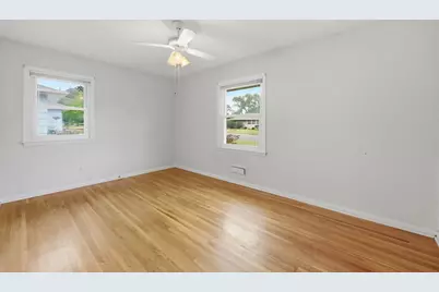 8354 Valentine Terrace, Bloomington, MN 55431 - Photo 6