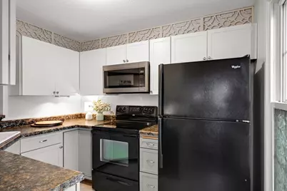 10998 Quebec Avenue S, Bloomington, MN 55438 - Photo 14