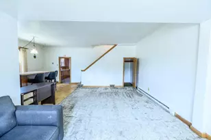 230 3rd St NW, Chisholm, MN 55719 - Photo 4