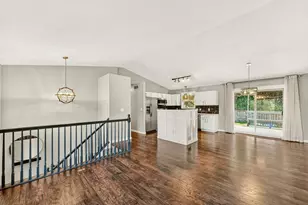1034 14th Ave SW, Rochester, MN 55902 - Photo 2