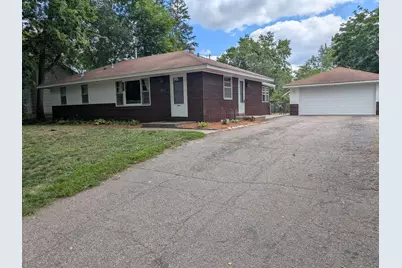 10213 Wentworth Avenue S, Bloomington, MN 55420 - Photo 2