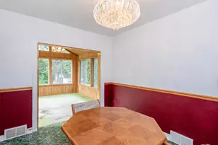 1359 Sumner St, Saint Paul, MN 55116 - Photo 8