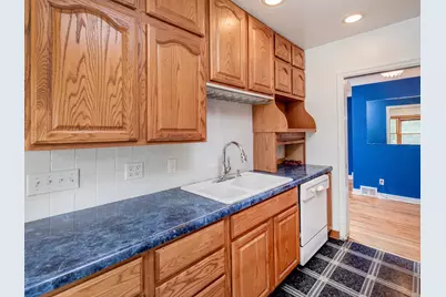 1359 Sumner Street, Saint Paul, MN 55116 - Photo 6