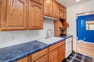 1359 Sumner St, Saint Paul, MN 55116 - Photo 6