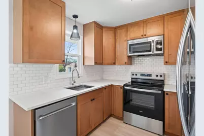 2231 Maryland Avenue E, Saint Paul, MN 55119 - Photo 14
