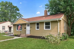 2231 Maryland Ave E, Saint Paul, MN 55119 - Photo 2