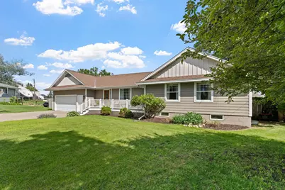 400 Decatur Avenue N, Golden Valley, MN 55427 - Photo 2