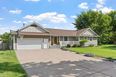 400 Decatur Avenue N, Golden Valley, MN 55427 - Photo 4