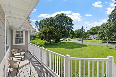 400 Decatur Avenue N, Golden Valley, MN 55427 - Photo 6