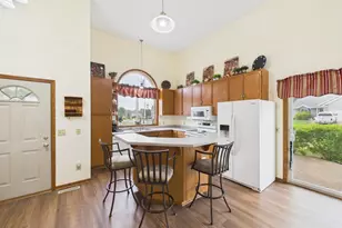 1670 Peach Ct NE, Sauk Rapids, MN 56379 - Photo 4