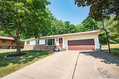 288 E Summit Avenue, Ellsworth, WI 54011 - Photo 20