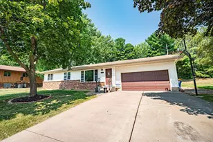 288 E Summit Ave, Ellsworth, WI 54011 - Photo 22