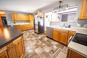 288 E Summit Ave, Ellsworth, WI 54011 - Photo 4