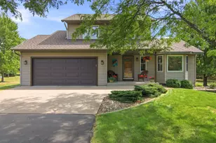 899 Wert Rd, Hudson, WI 54016 - Photo 2