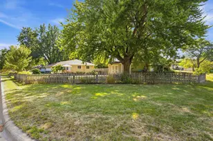 1325 Sumter Ave N, Golden Valley, MN 55427 - Photo 52